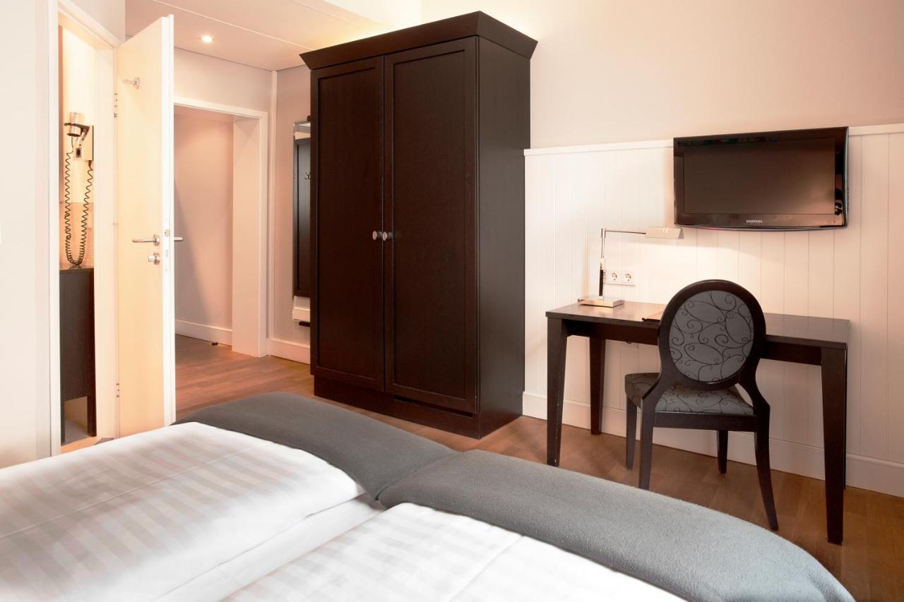 Discover the Charm and Elegance of Hotel Victoria